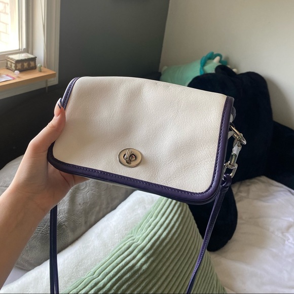 coach penny leather crossbody bag - Picture 3 of 8